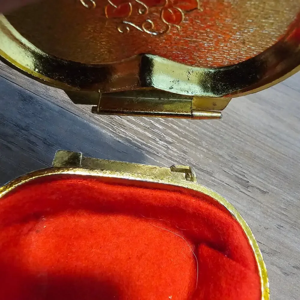 Vintage Gold Metal Heart Trinket Jewelry Box Cherub Velvet Japan Renaissance